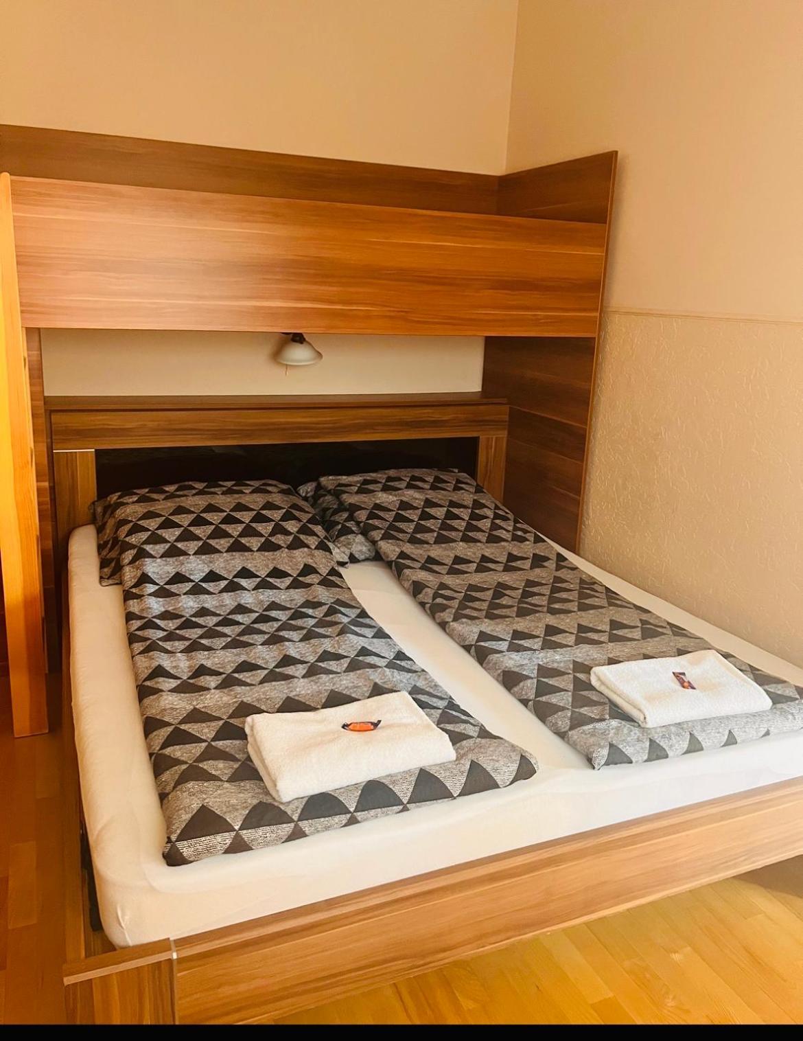 Aqua Azur Apartman ハイデゥソボスロー エクステリア 写真