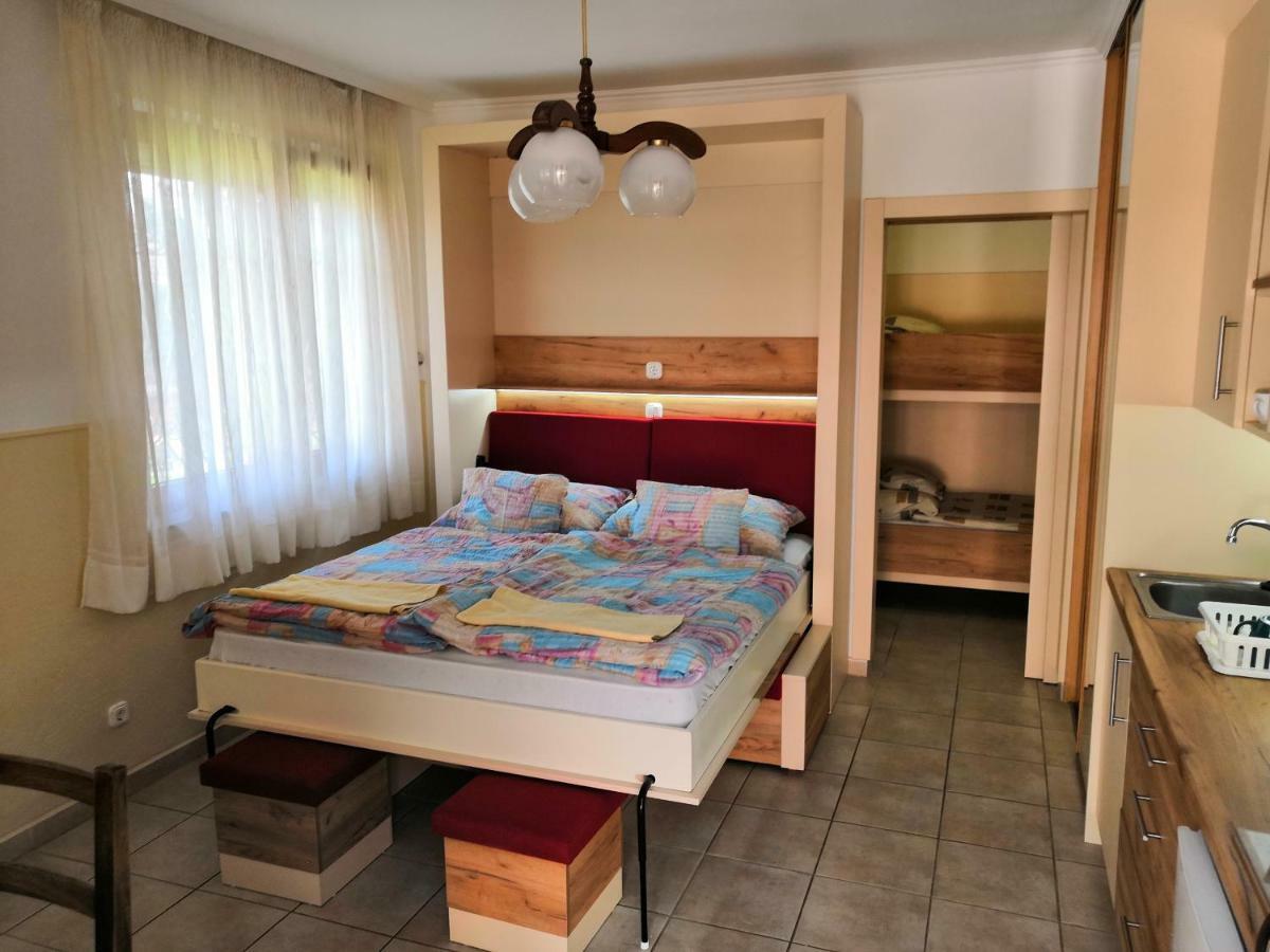 Aqua Azur Apartman ハイデゥソボスロー エクステリア 写真